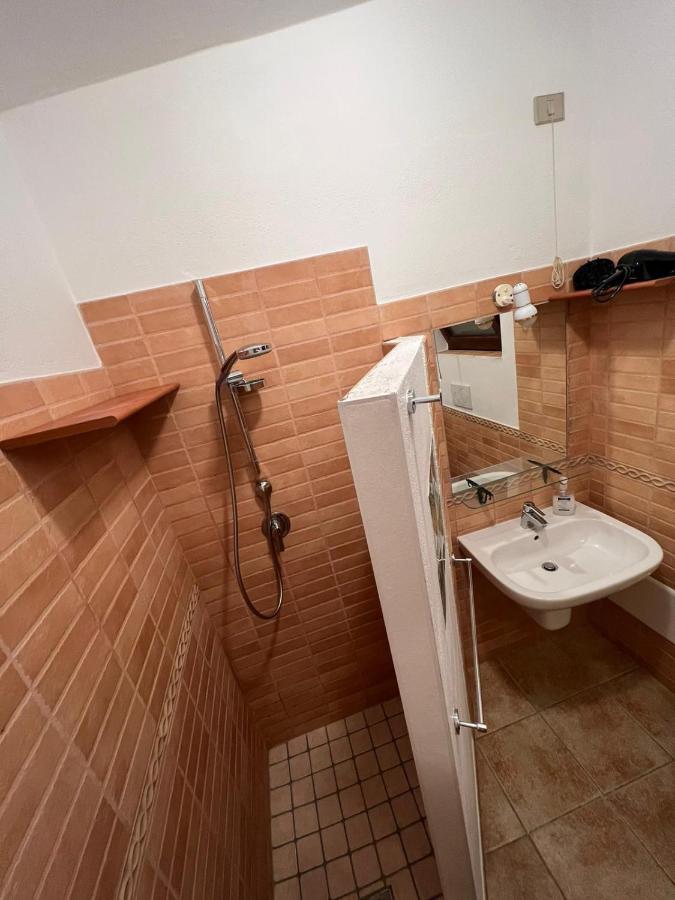 Seaview Apartments 80 Палау Екстериор снимка